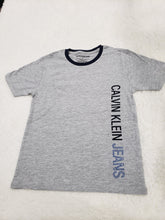 Load image into Gallery viewer, Calvin Klein Boys tshirt 5t Grey ltr